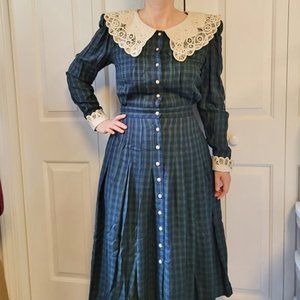 Vintage 90s Tartan Lace Collared Dress